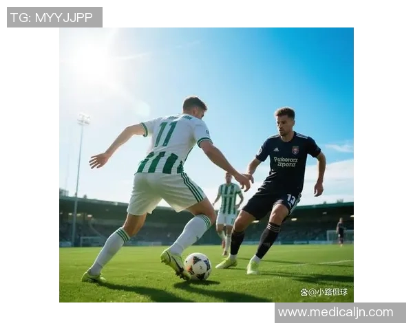 罗马险平战胜帕纳辛纳科斯展现球队韧性与战术智慧的精彩对决