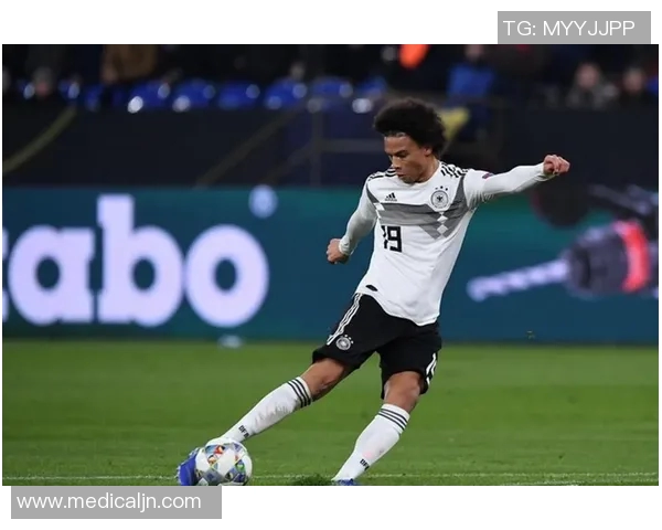 德杯决赛萨内闪耀全场助力球队夺冠展现超凡实力 德杯决赛萨内闪耀全场助力球队夺冠展现超凡实力