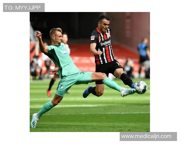 法兰克福主场大胜，德甲排名挺进前十