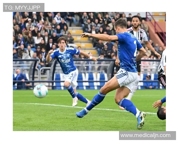 国际米兰与佛罗伦萨的意甲顶峰之战：谁将领跑积分榜？