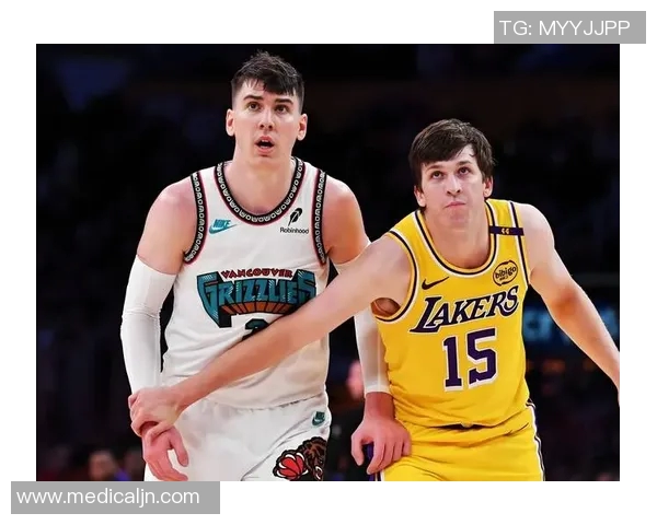 湖人队签下新锋史密斯,期待他的表现 湖人队签下新锋史密斯,期待他的表现