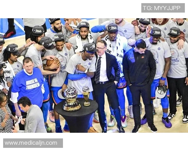 雷霆官方宣布选秀签下霍尔,新赛季谨慎交易培育年轻球员备战未来 雷霆官方宣布选秀签下霍尔,新赛季谨慎交易培育年轻球员备战未来