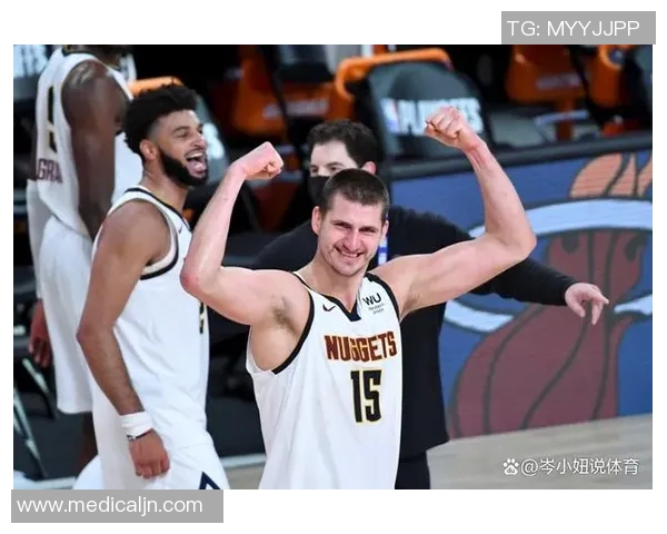 黄蜂客场逆转掘金，终结对手连胜